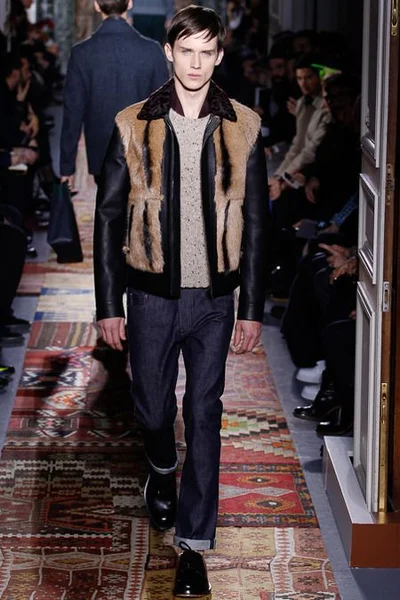 Look 43